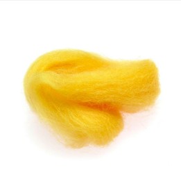 Lana cardada - tinte vegetal - amarillo claro.