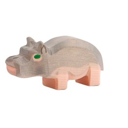Hipopótamo de madera pequeño