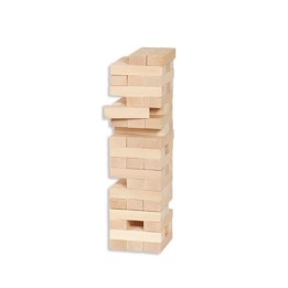 Torre de madera natural
