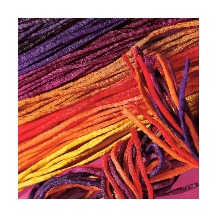 Cordones de seda - tonos morados.