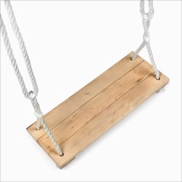 Columpio de madera