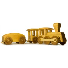 Tren de madera natural.