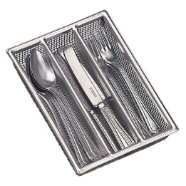 Cubiertos de metal.