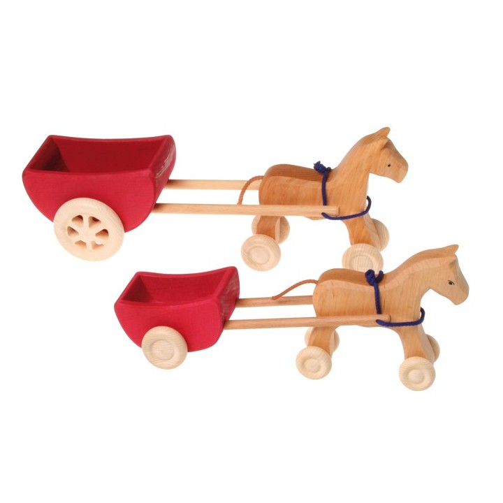 Caballo de madera con ruedas