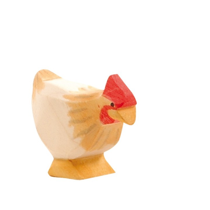 Gallina de madera de pie