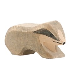 Tejón de madera pequeño
