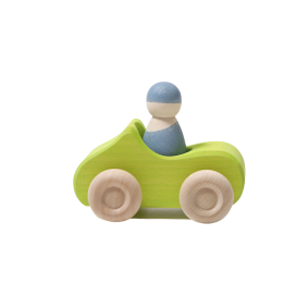Coche verde con pasajero Grimm's