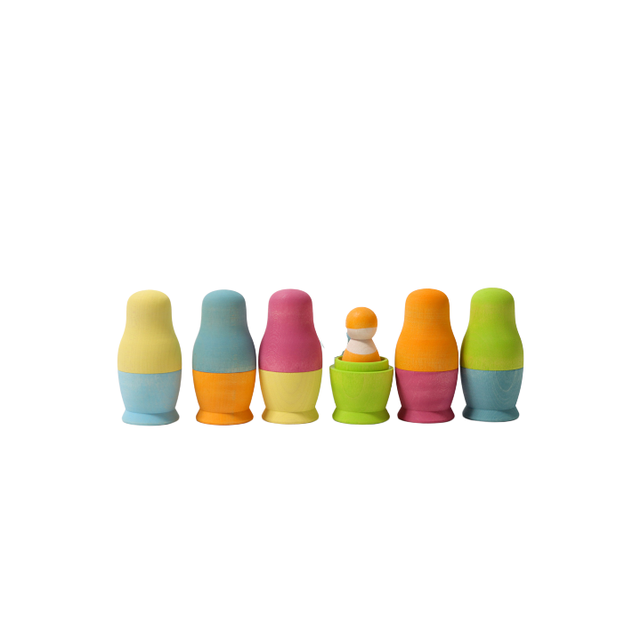 Muñecas rusas pastel Grimm's