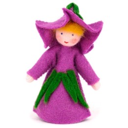 Niña flor Campanilla