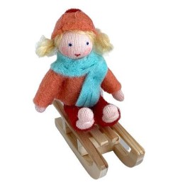 Niña con el tineo