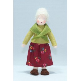 Muñeca waldorf abuela