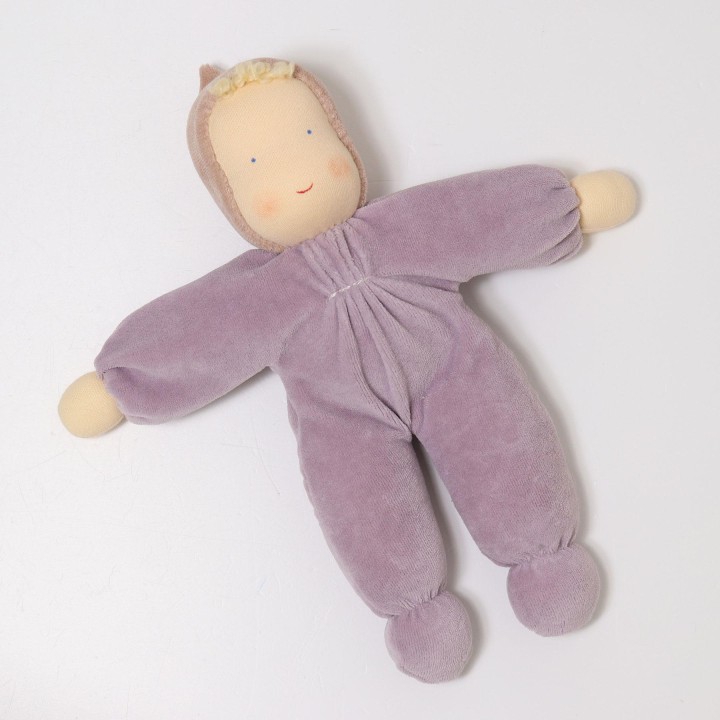 Muñeca waldorf Viola Grimms