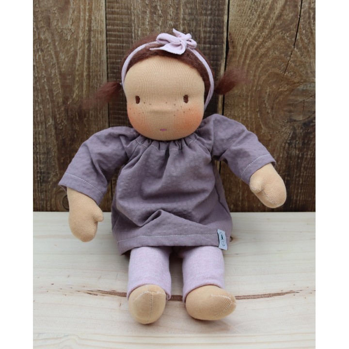 Muñeca waldorf Lola