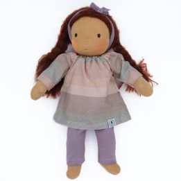 Muñeca waldorf Marina