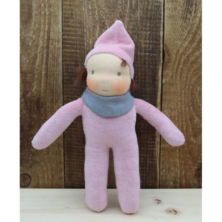Muñeca waldorf enanita