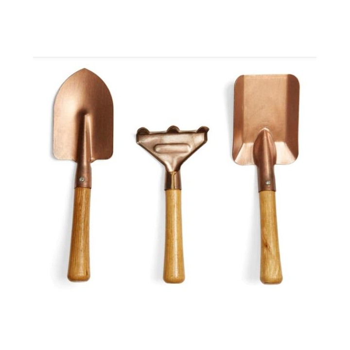 set de herramientas jardinería