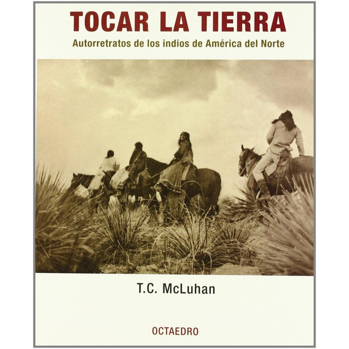 Tocar la tierra.