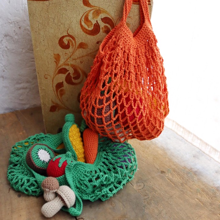 Bolsa con frutas y verduras ganchillo