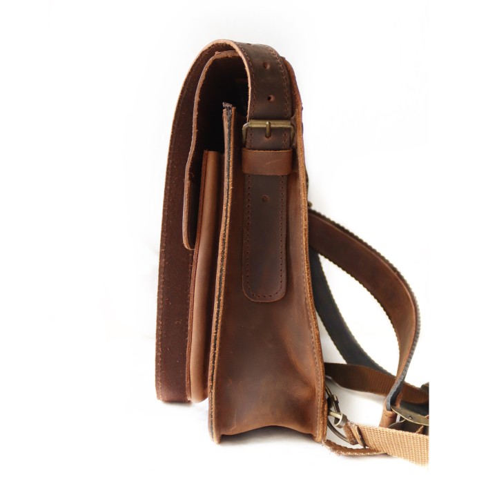 Cartera escolar de cuero marrón