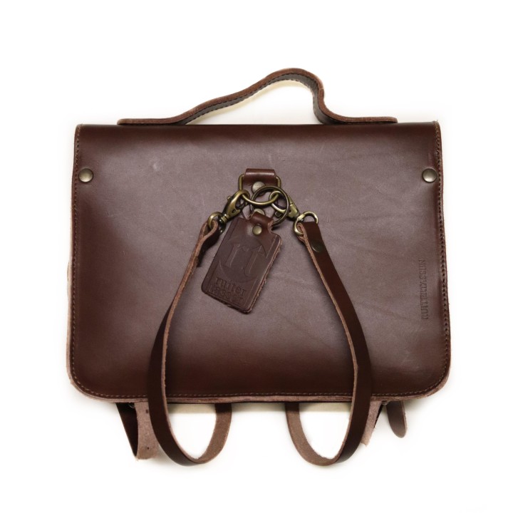Mini cartera de cuero marrón