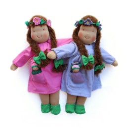 Muñeca Waldorf  "niña  violeta"