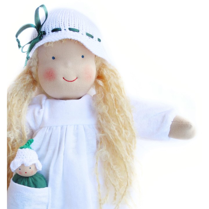 Muñeca Waldorf  "niña  Edelweis"