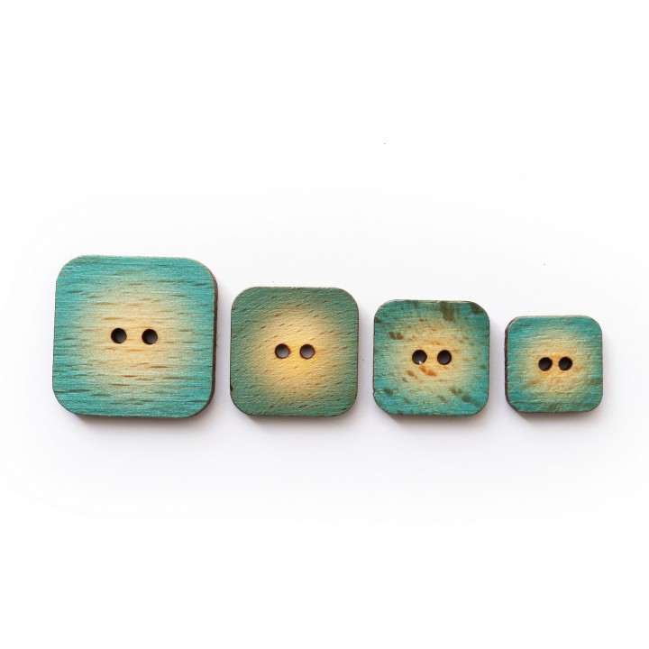 Boton de madera cuadrado