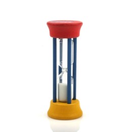 Reloj de arena rojo, azul y amarillo
