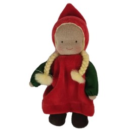 Muñeca waldorf gnoma