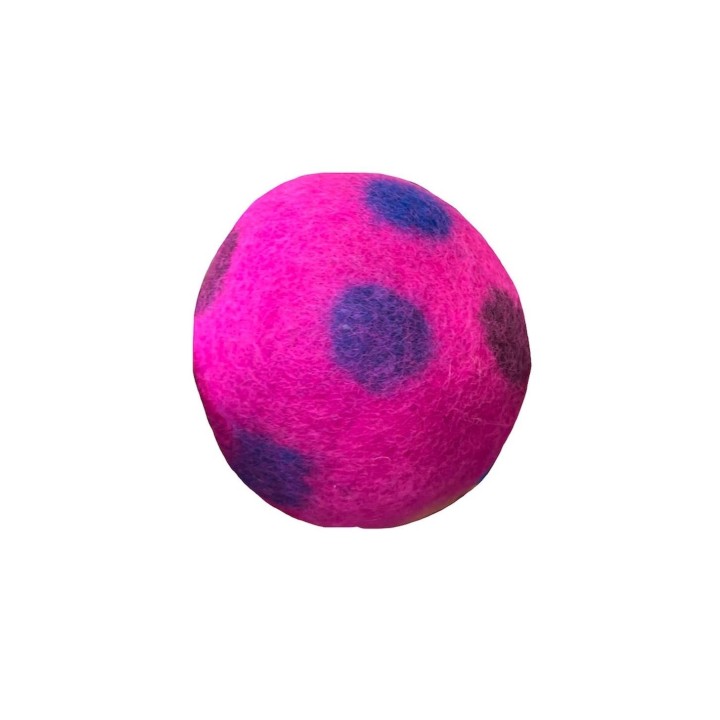 Pelota de lana afieltrada grande