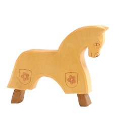 Caballo para caballero amarillo.